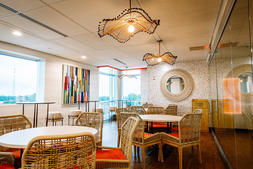 Soleil Café | cafe | 1025 S 6th St, Springfield, IL 62703, USA | 217528754114936 OR +1 217-528-7541 ext. 14936