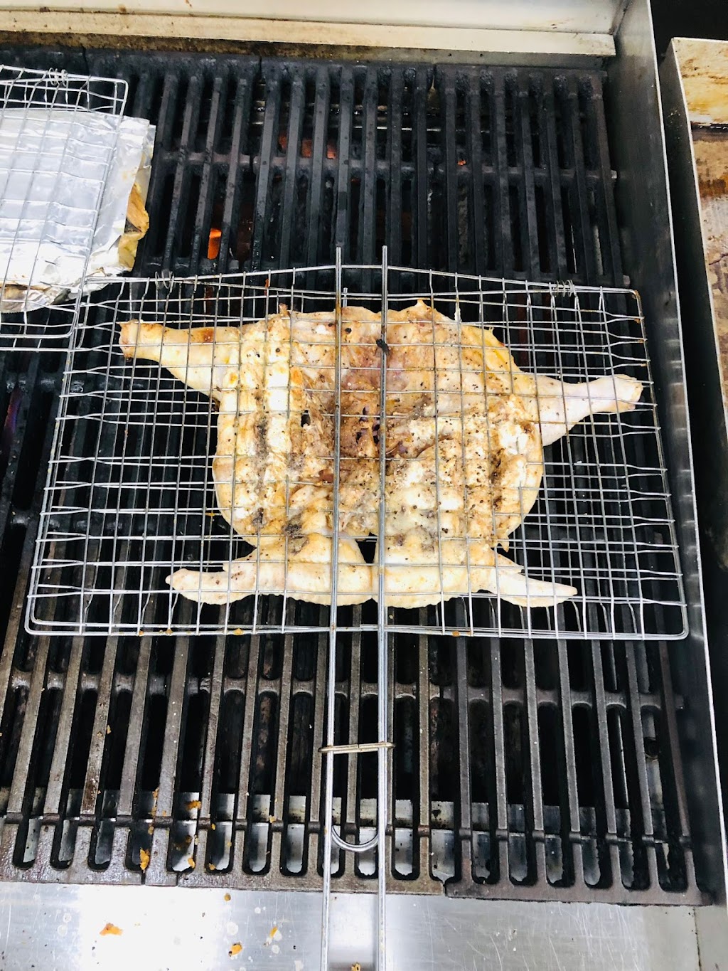 A.M Fish & Chicken Market | restaurant | 16645 W Warren Ave, Detroit, MI 48228, USA | 3137247740 OR +1 313-724-7740