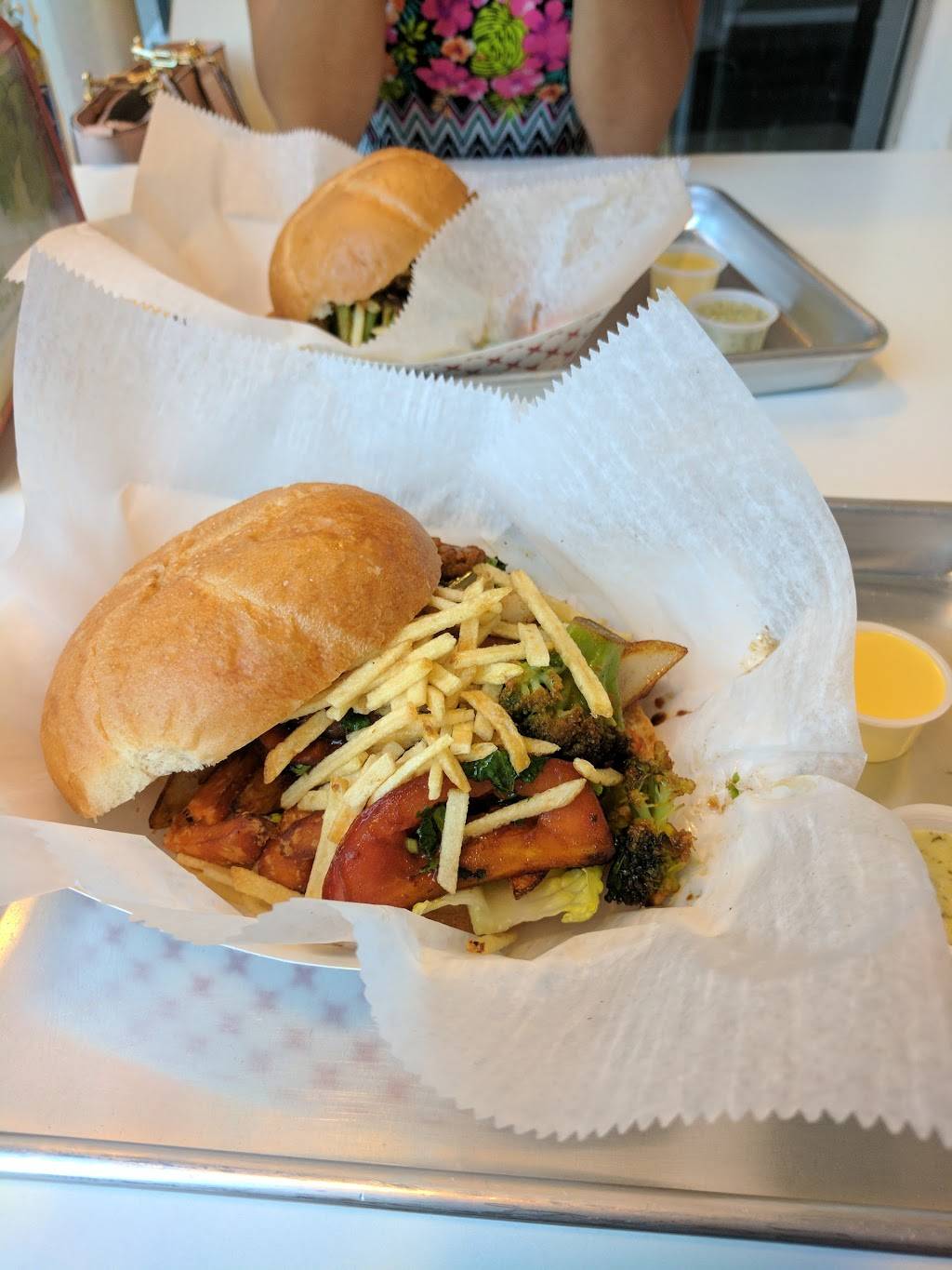 Estacion Inka | restaurant | 604 University Ave, Madison, WI 53715, USA | 6084673010 OR +1 608-467-3010