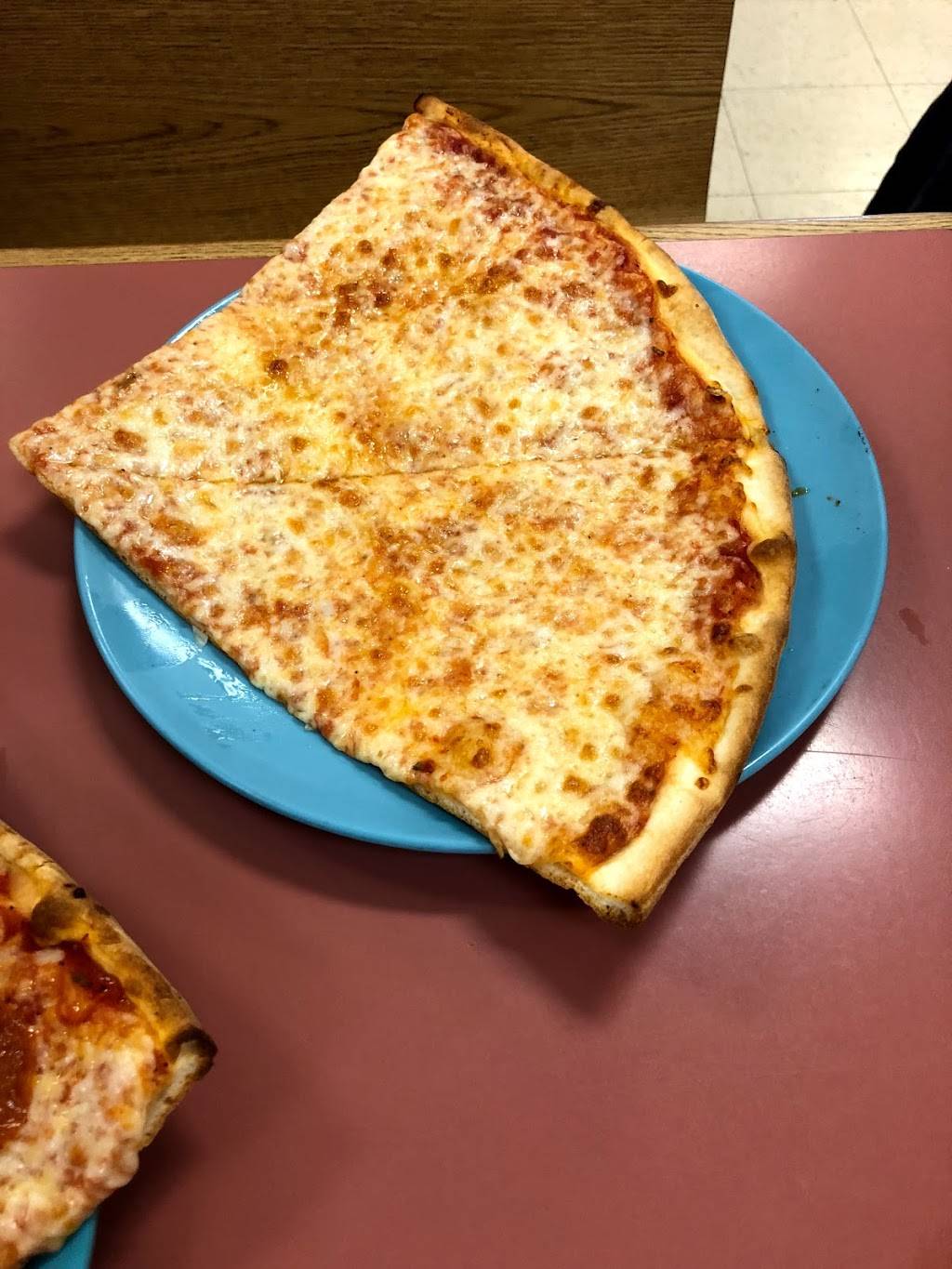 Sals Pizza | restaurant | 509 High St, Mt Holly, NJ 08060, USA | 6092673297 OR +1 609-267-3297