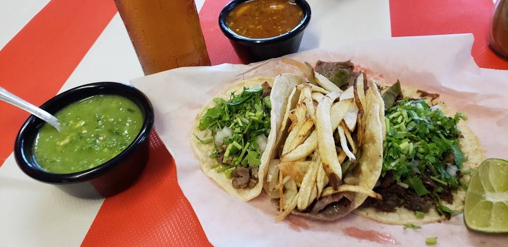 Taqueria Lupita | restaurant | 1505 College St, Beaumont, TX 77701, USA | 4094544351 OR +1 409-454-4351