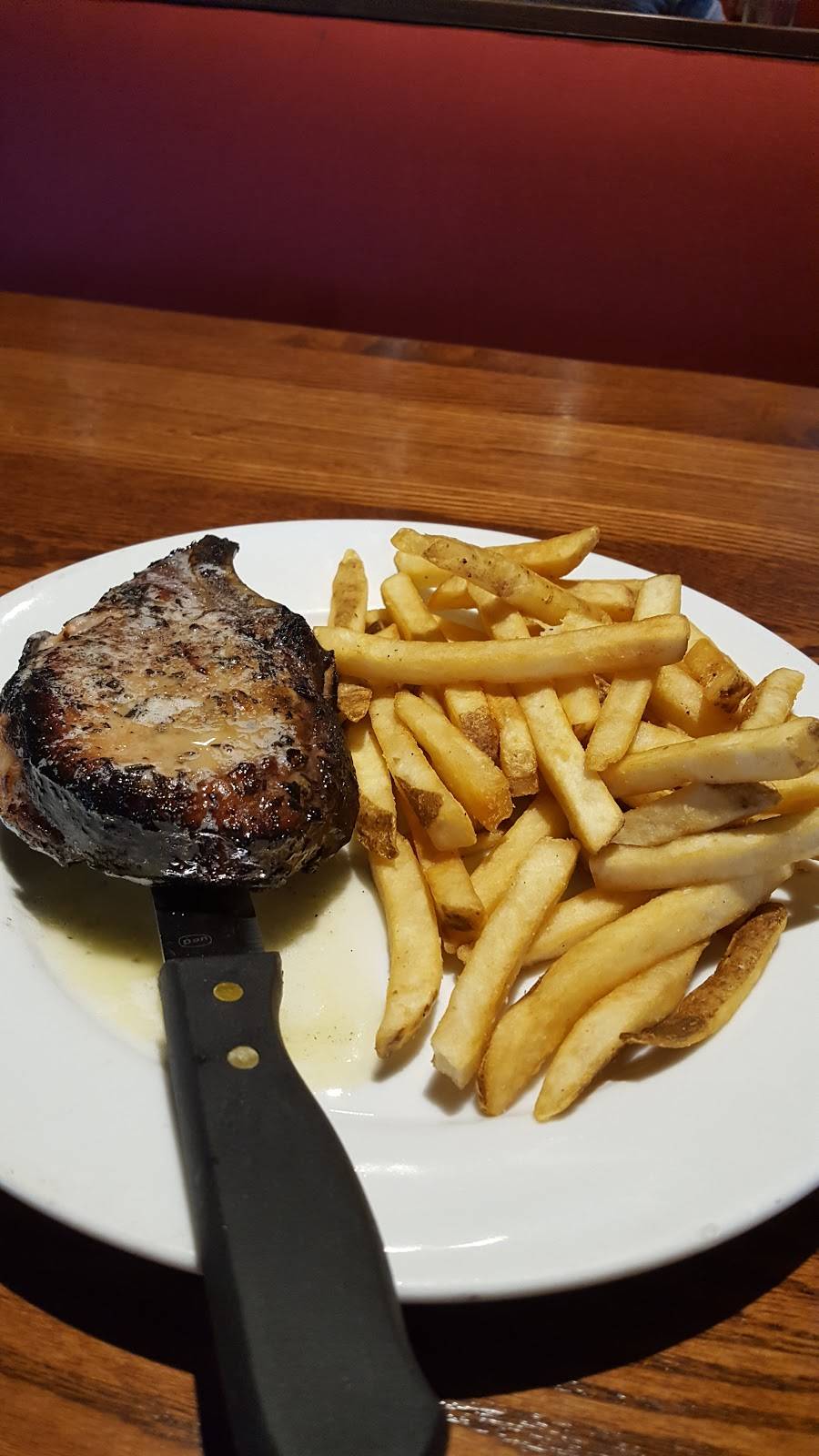 Smokey Bones Bar & Fire Grill | meal takeaway | 265 Mundy St, Wilkes-Barre Township, PA 18702, USA | 5708252540 OR +1 570-825-2540