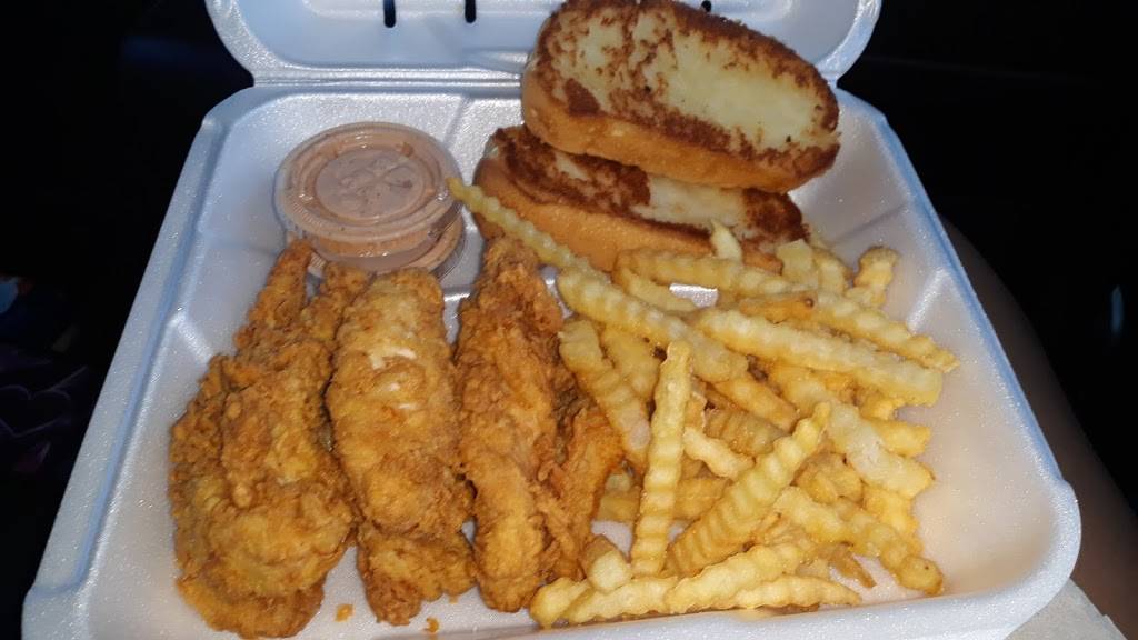 Raising Canes Chicken Fingers | meal takeaway | 2800 S. Airport Depot Blvd, Midwest City, OK 73110, USA | 4058697127 OR +1 405-869-7127
