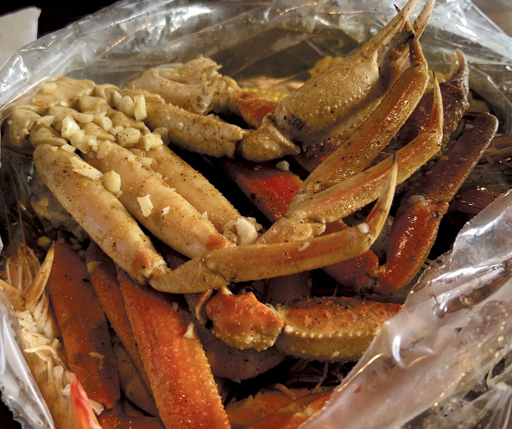 Crab & Chicken | restaurant | 3563 Russett Green E, Laurel, MD 20724, USA | 3013626885 OR +1 301-362-6885