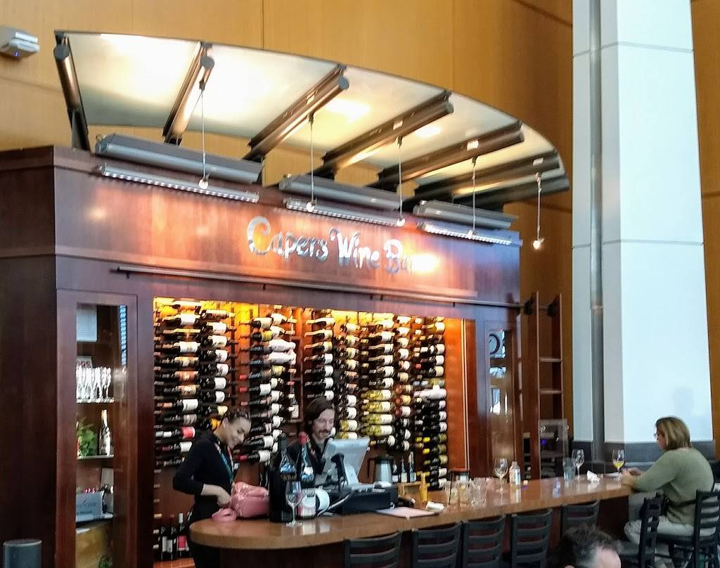 Capers Cafe Le Bar | cafe | 7000 NE Airport Way #2520, Portland, OR 97218, USA | 5032801010 OR +1 503-280-1010