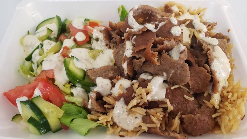 Gyro Place | restaurant | 4605 Market St, Youngstown, OH 44512, USA | 3307074200 OR +1 330-707-4200