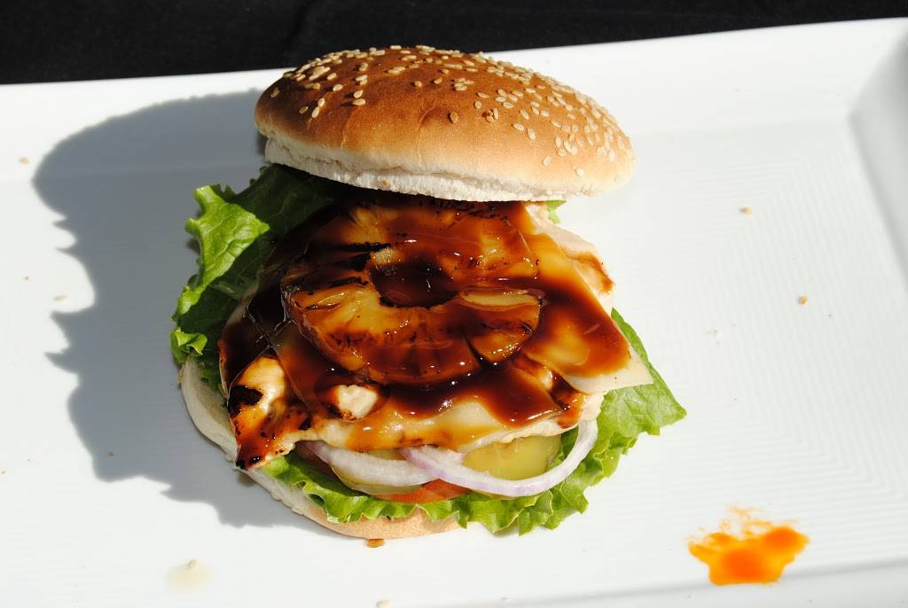 The Outpost Grill | restaurant | 6049 E 7th St, Long Beach, CA 90840, USA | 5629857734 OR +1 562-985-7734