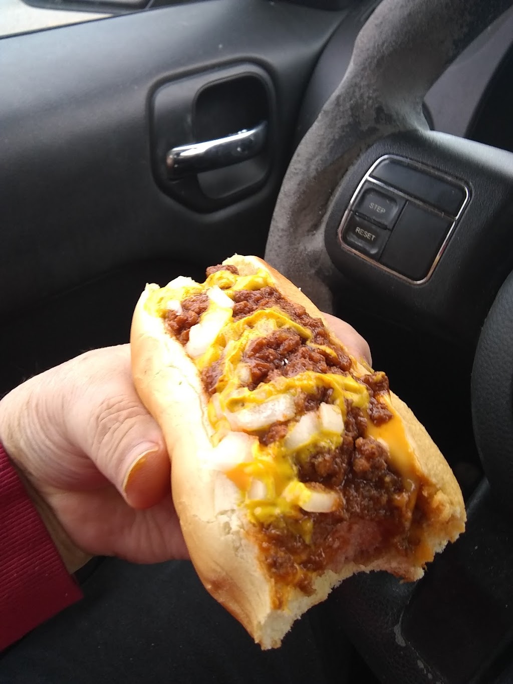 Duggie Dogs Express | restaurant | 1253 Hastings Dr, Sumter, SC 29150, USA | 8034693647 OR +1 803-469-3647