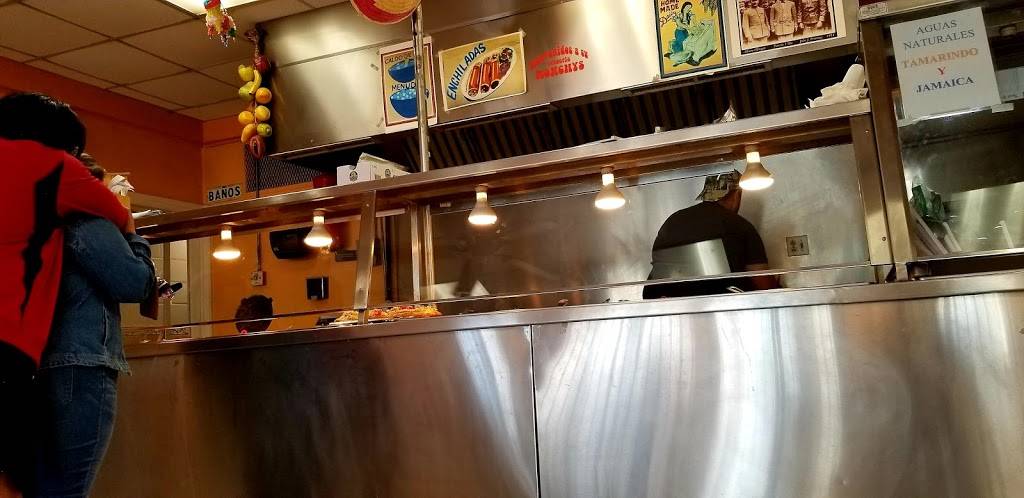 Taqueria Monchys | restaurant | 719 Telephone Rd, Houston, TX 77023, USA | 7139262900 OR +1 713-926-2900