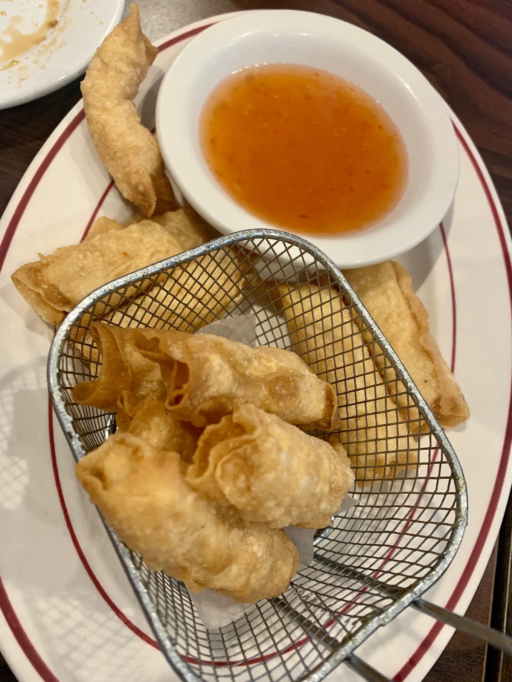 Asian Wok | restaurant | 2929 N Rock Rd, Wichita, KS 67226, USA | 3162391238 OR +1 316-239-1238