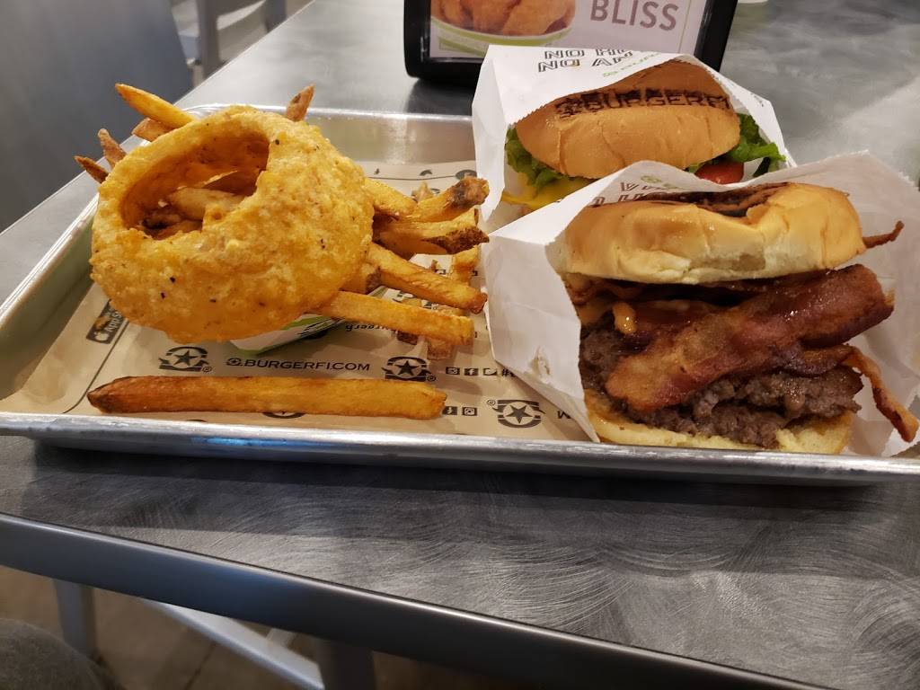 BurgerFi | restaurant | 6650 N Beach St Suite 108, Fort Worth, TX 76137, USA | 8177174743 OR +1 817-717-4743