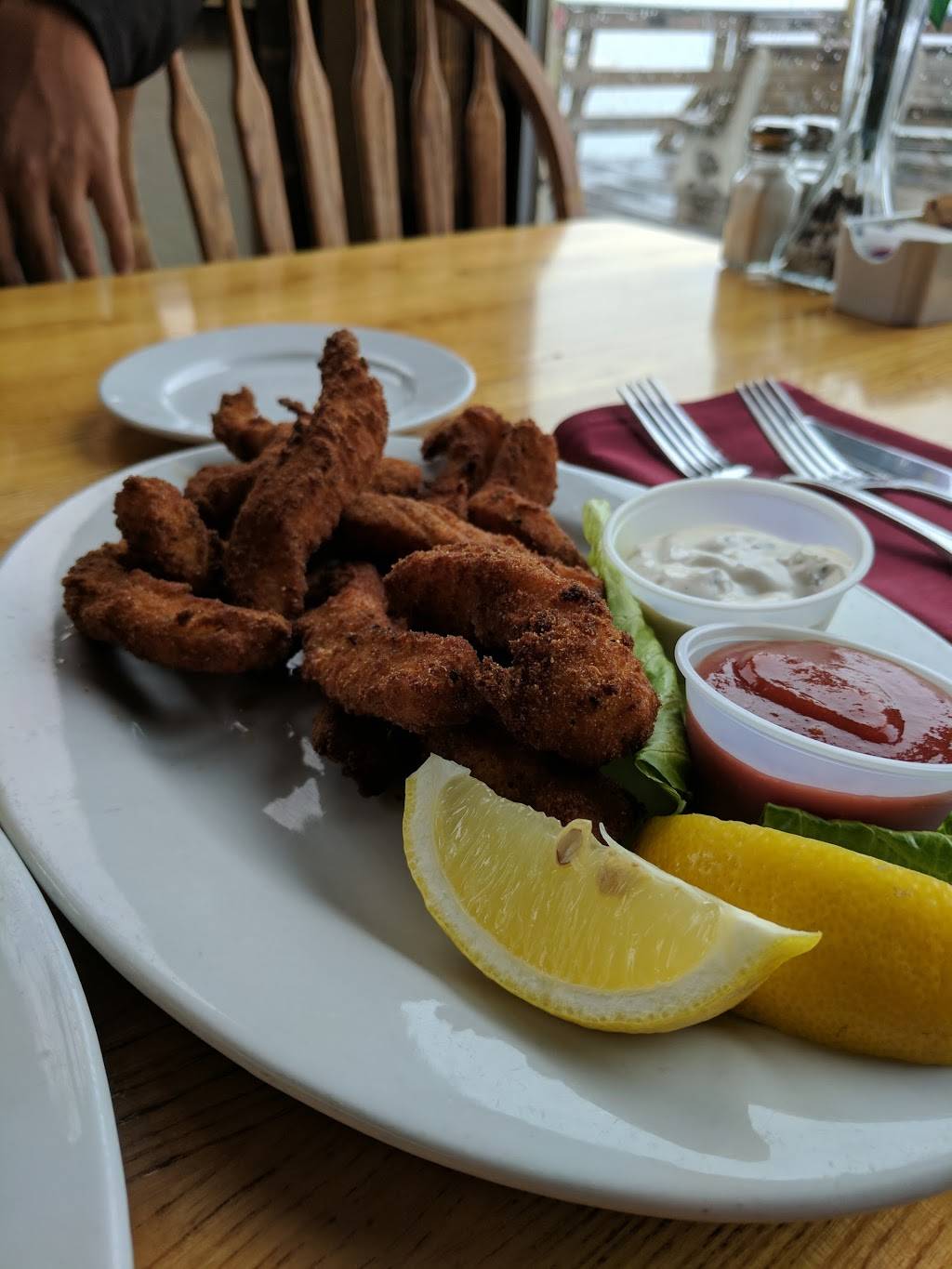 Wharf House Restaurant | restaurant | 1400 Wharf Rd, Capitola, CA 95010, USA | 8314763534 OR +1 831-476-3534