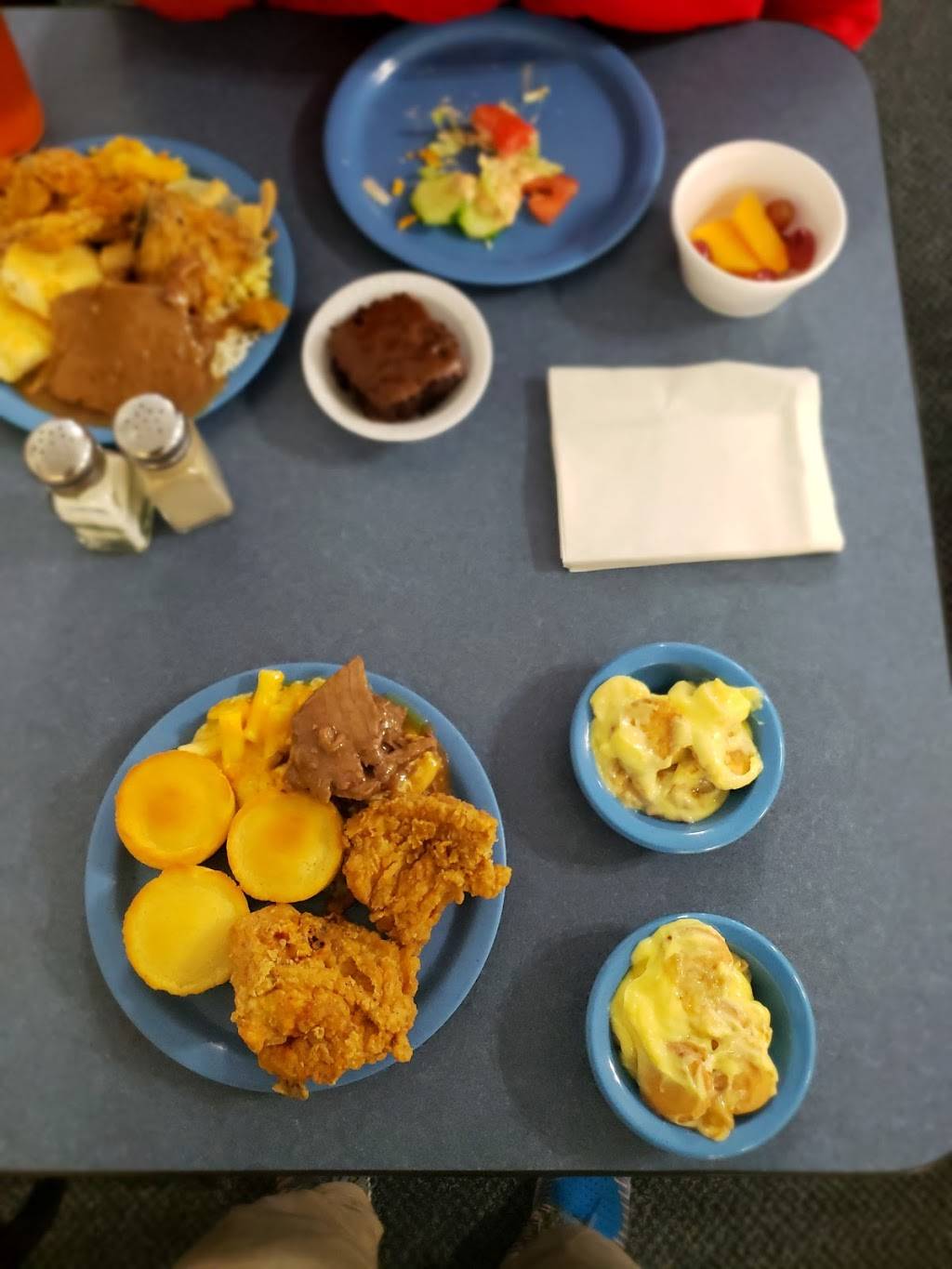 Country Kitchen | restaurant | 908 Chesterfield Hwy, Cheraw, SC 29520, USA | 8435373662 OR +1 843-537-3662