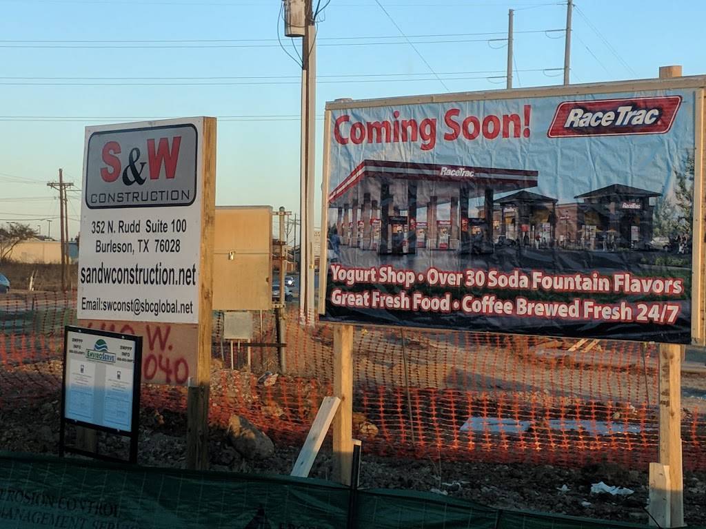 RaceTrac | cafe | 640 W Round Grove Rd, Lewisville, TX 75067, USA | 2144888411 OR +1 214-488-8411