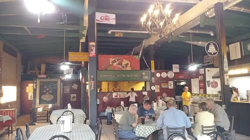 The Crushed Tomato | restaurant | 205 Montgomery St, Summerville, GA 30747, USA | 7068590000 OR +1 706-859-0000