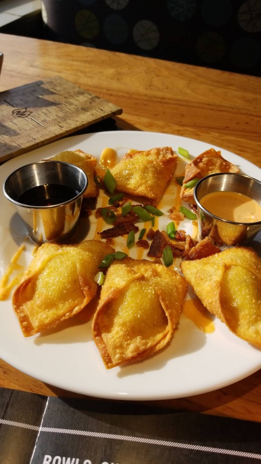 Hy-Vee Market Grille | restaurant | 6301 University Ave, Cedar Falls, IA 50613, USA | 3192666678 OR +1 319-266-6678