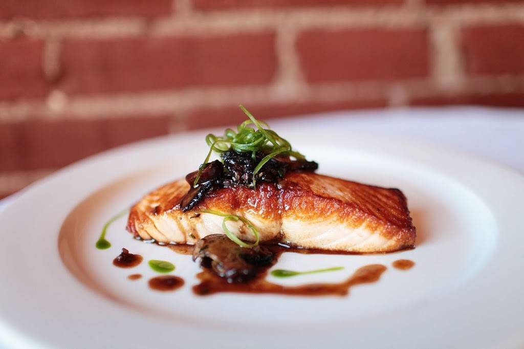 The Gathering | restaurant | 114 E Main Cross St, Findlay, OH 45840, USA | 4194225930 OR +1 419-422-5930