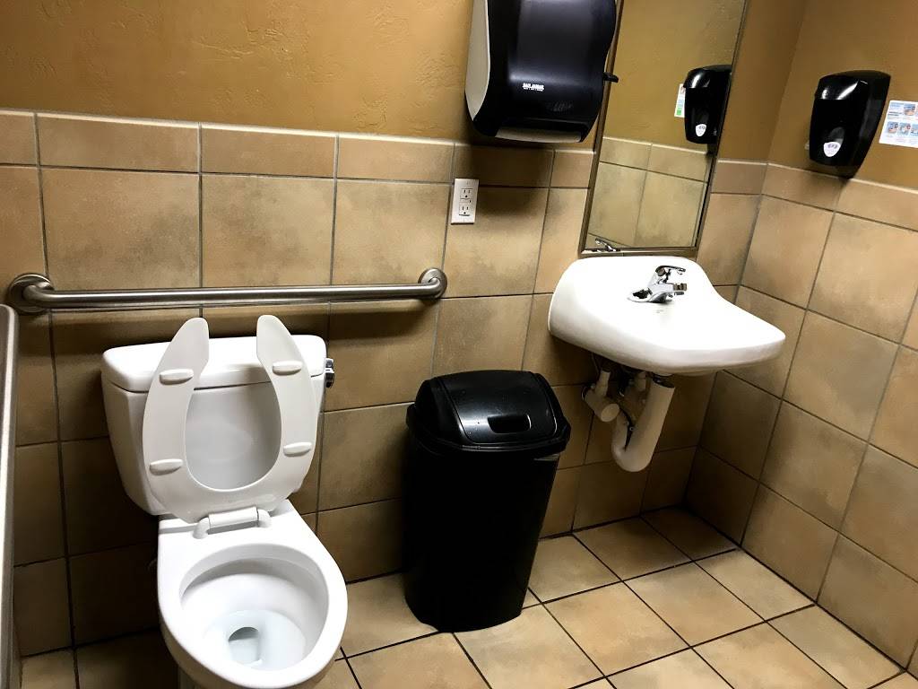 Subway | meal takeaway | 17001 Lincoln Ave #B, Parker, CO 80134, USA | 7208519829 OR +1 720-851-9829