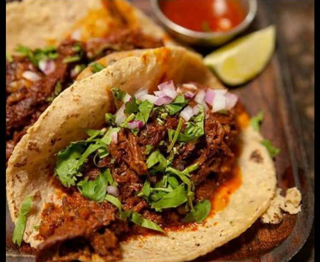 Birrieria estilo Jalisco | restaurant | 13327 Nacogdoches Rd, San Antonio, TX 78217, USA | 2105292491 OR +1 210-529-2491