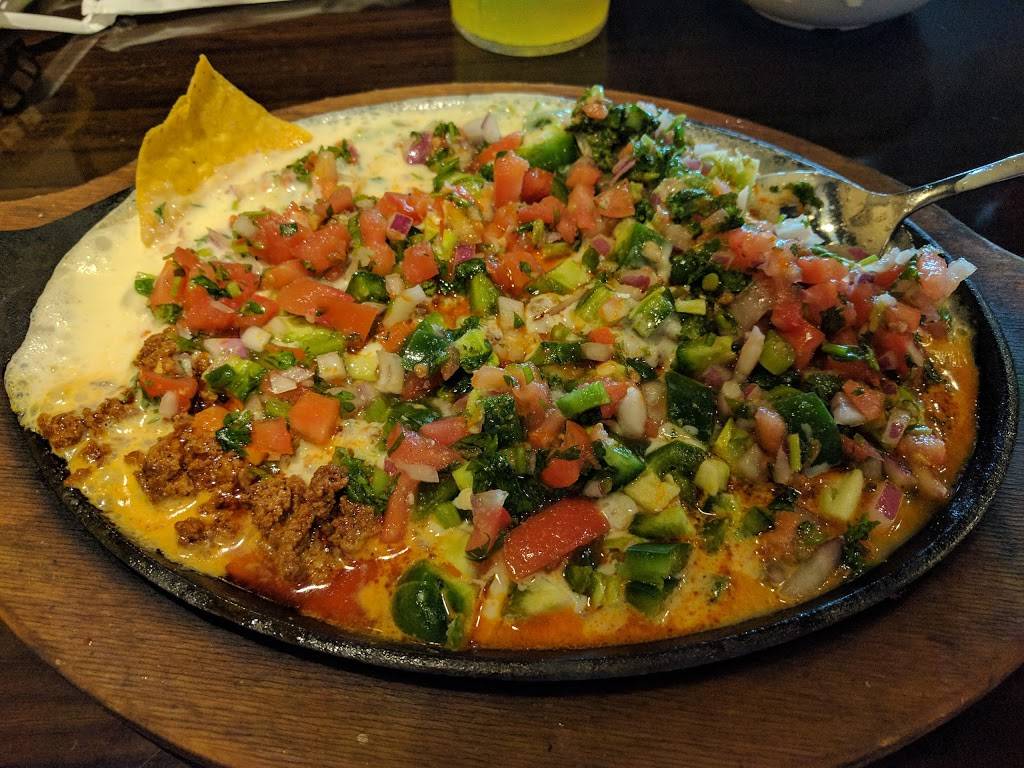 Poblanos Mexican Bar & Grill | restaurant | 808 Friendly Center Rd, Greensboro, NC 27408, USA | 3362999898 OR +1 336-299-9898