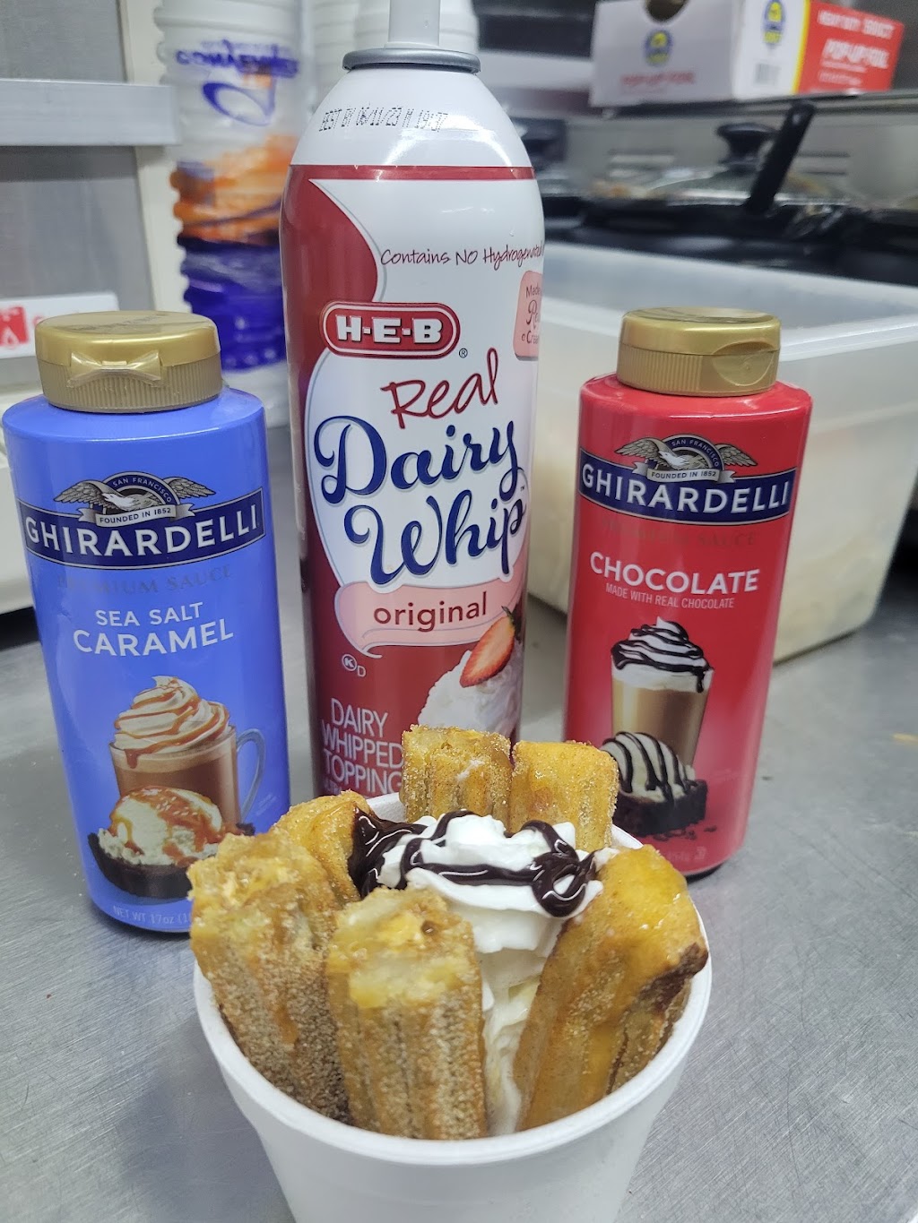 LOS PINCHES TACOS | restaurant | 11345 West Ave, San Antonio, TX 78213, USA | 2102695261 OR +1 210-269-5261