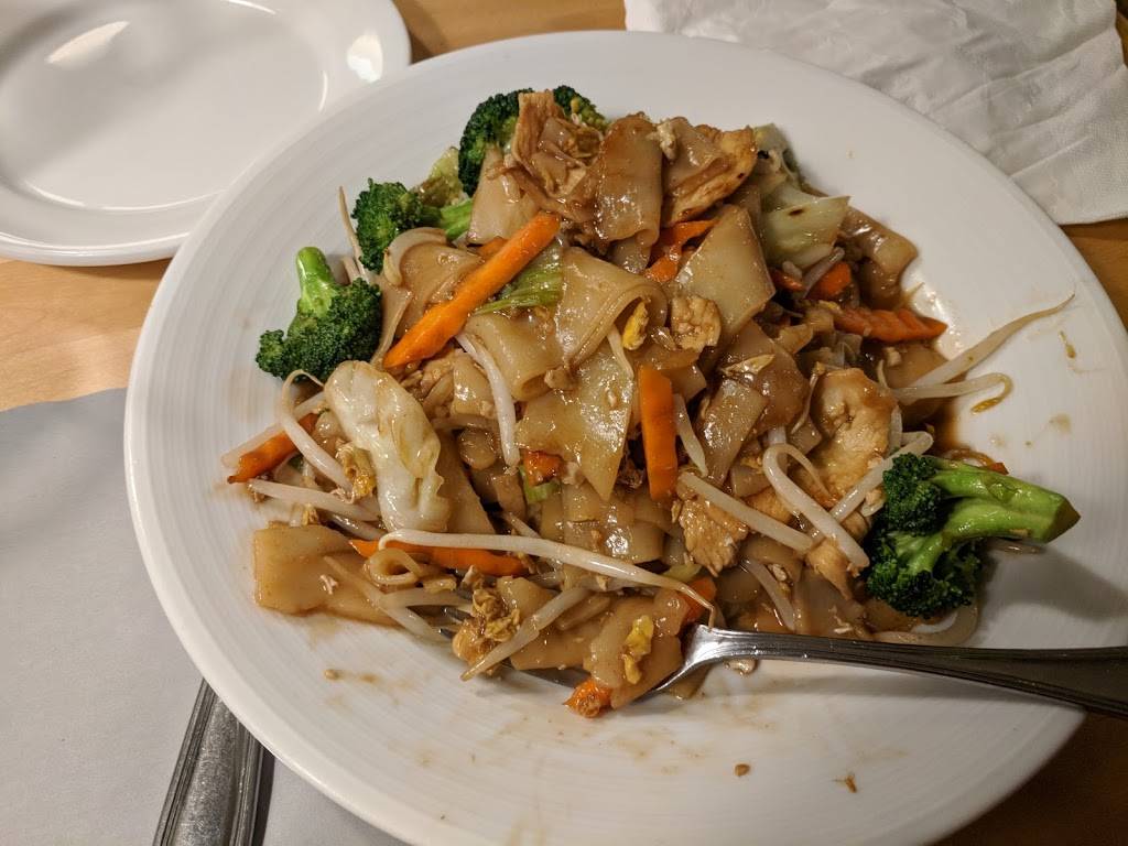 Green Basil Restaurant | restaurant | 2086 Mineral Spring Ave, North Providence, RI 02911, USA | 4013494887 OR +1 401-349-4887