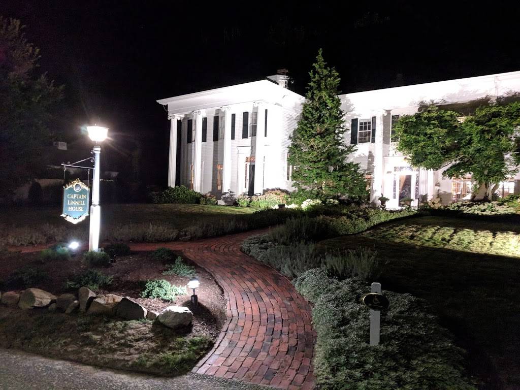Captain Linnell House | restaurant | 137 Skaket Beach Rd, Orleans, MA 02653, USA | 5082553400 OR +1 508-255-3400