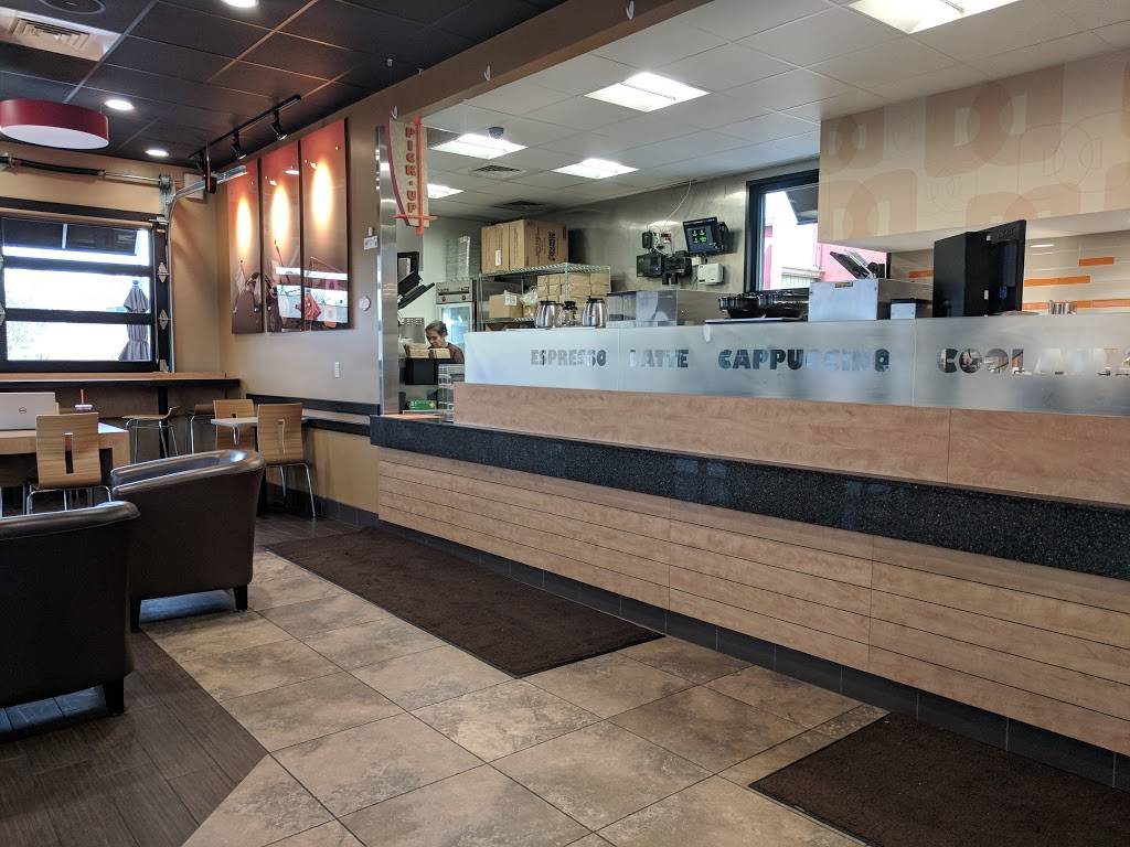 Dunkin | bakery | 2766 S Broadway, Englewood, CO 80113, USA | 3037895214 OR +1 303-789-5214
