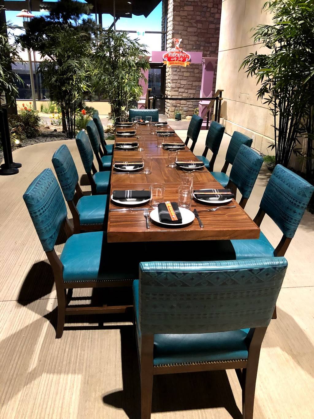 Monte Jade | restaurant | 6700 N Gaylord Rockies Blvd, Aurora, CO 80019, USA | 7205741479 OR +1 720-574-1479