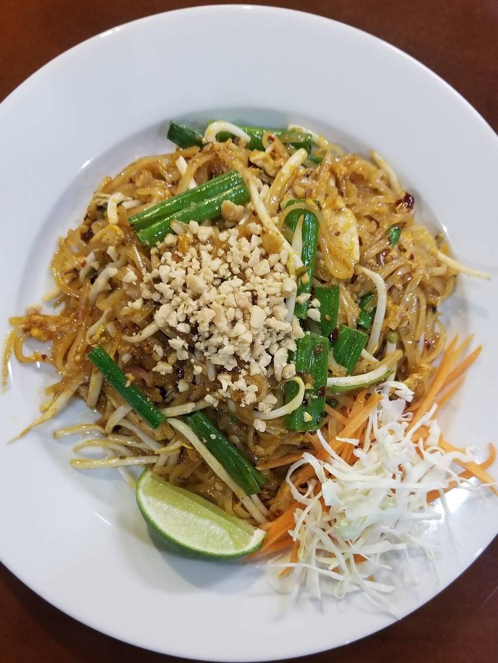 Sunny Thai | restaurant | 4306 Matlock Rd #108, Arlington, TX 76018, USA | 8176172216 OR +1 817-617-2216