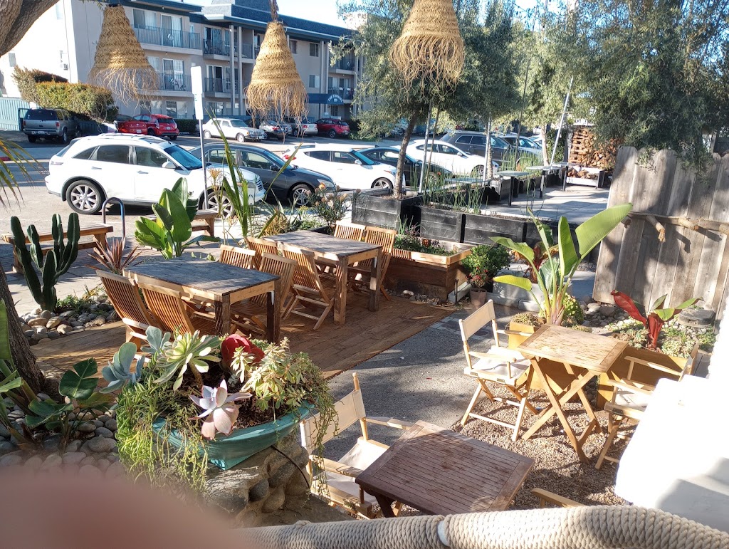 Palmys Cafe | restaurant | 976 Felspar St, San Diego, CA 92109, USA | 8588867111 OR +1 858-886-7111