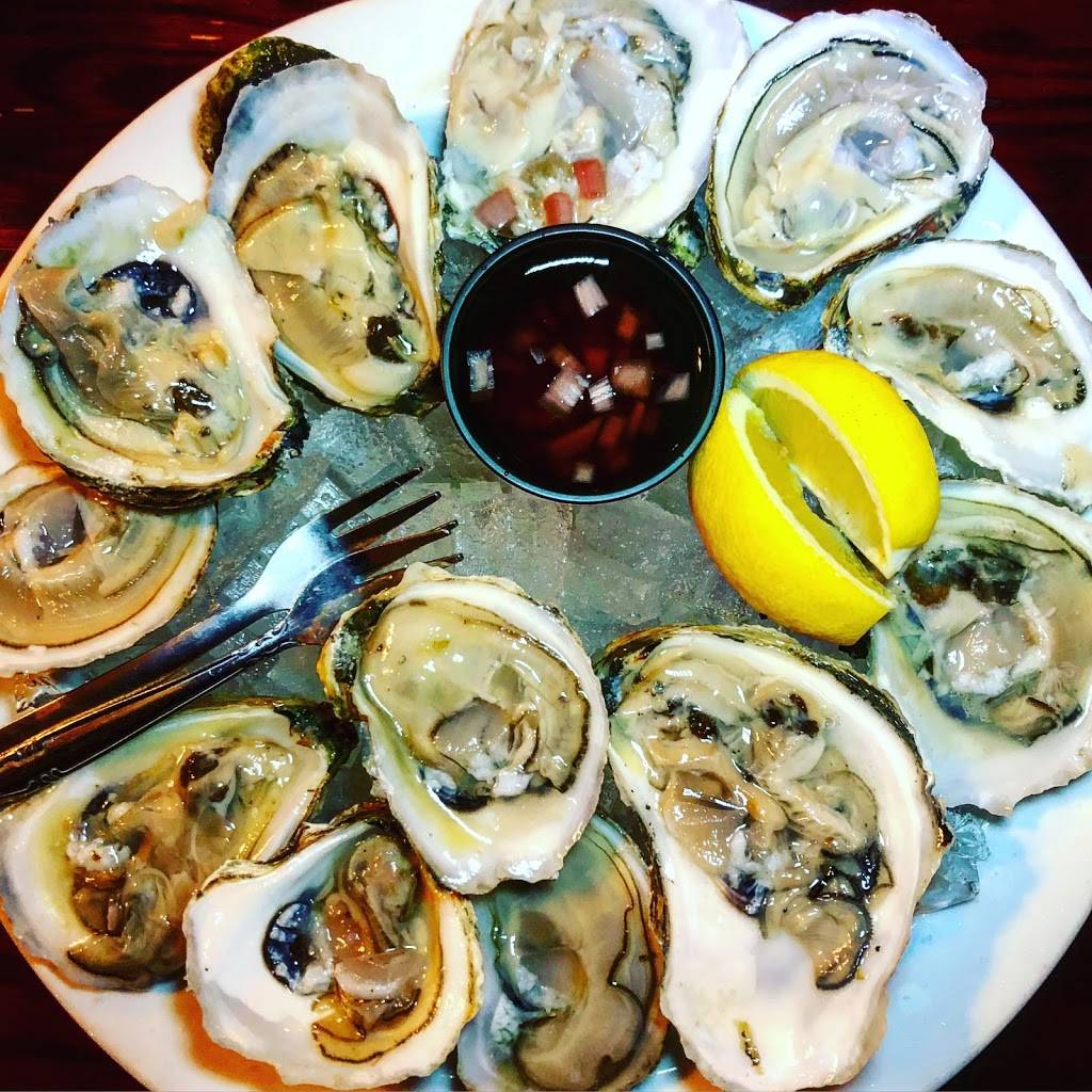 Tres Palms | restaurant | 16 East Ct, Babylon, NY 11702, USA | 6314821465 OR +1 631-482-1465