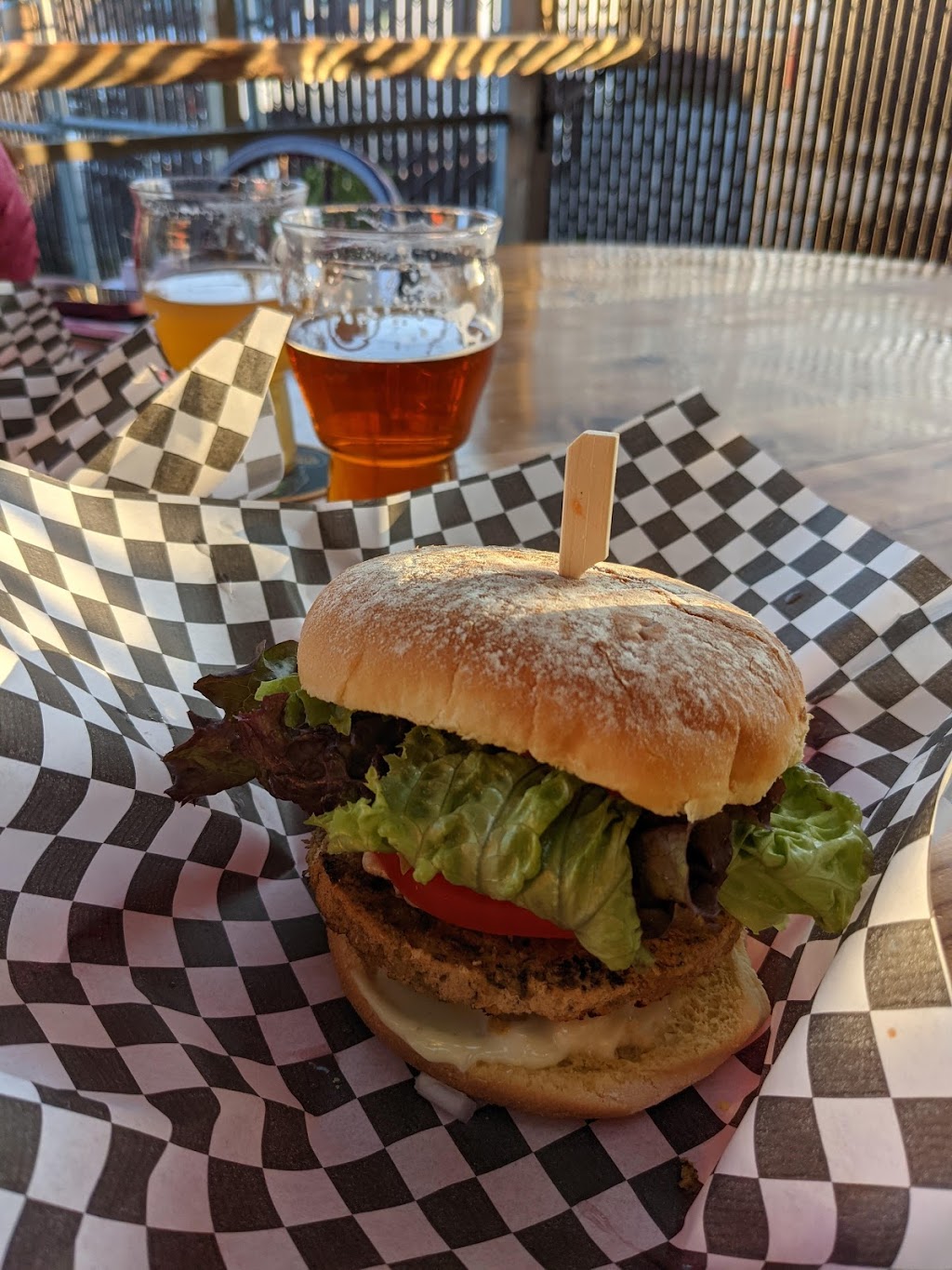 Papa Wheelies | restaurant | 1584 Reasor Rd, McKinleyville, CA 95519, USA | 7076305084 OR +1 707-630-5084