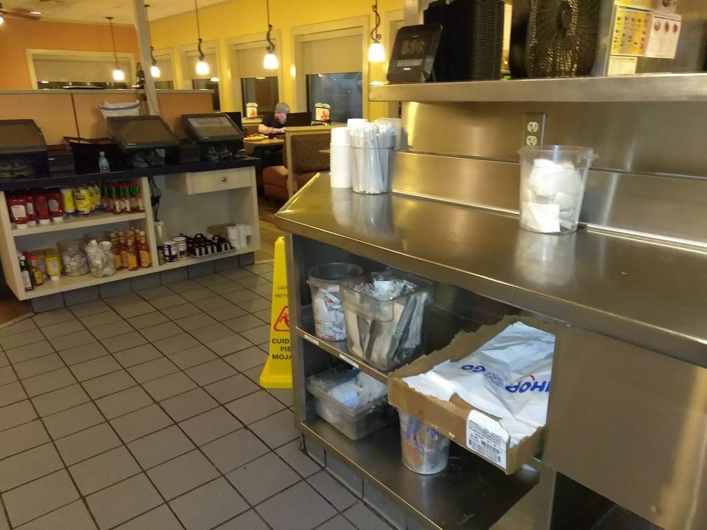 IHOP | restaurant | 901 E Koenig Ln, Austin, TX 78751, USA | 5124527311 OR +1 512-452-7311