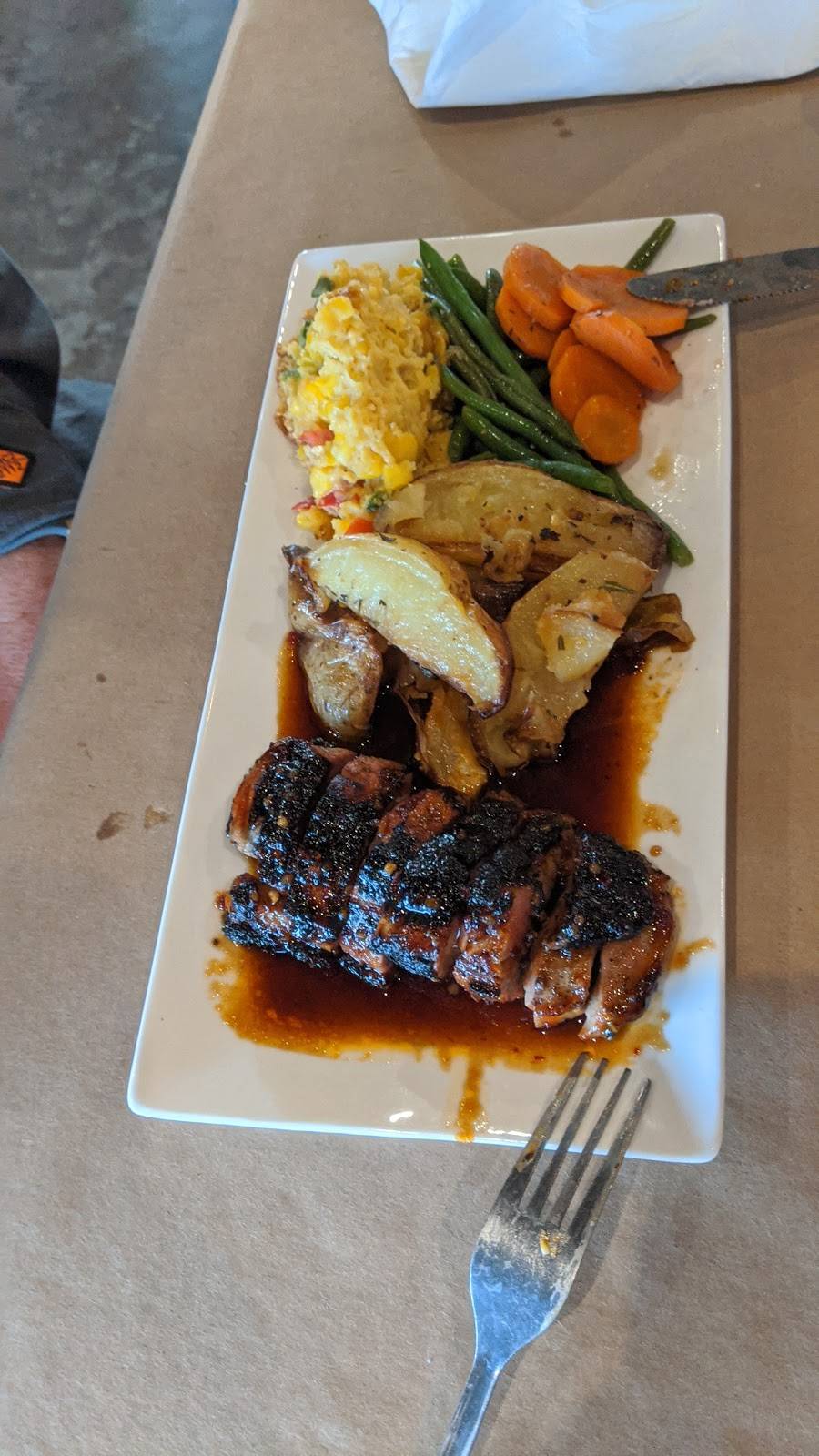 Texana Grill | restaurant | 1990 I-10, Beaumont, TX 77707, USA | 4094979691 OR +1 409-497-9691