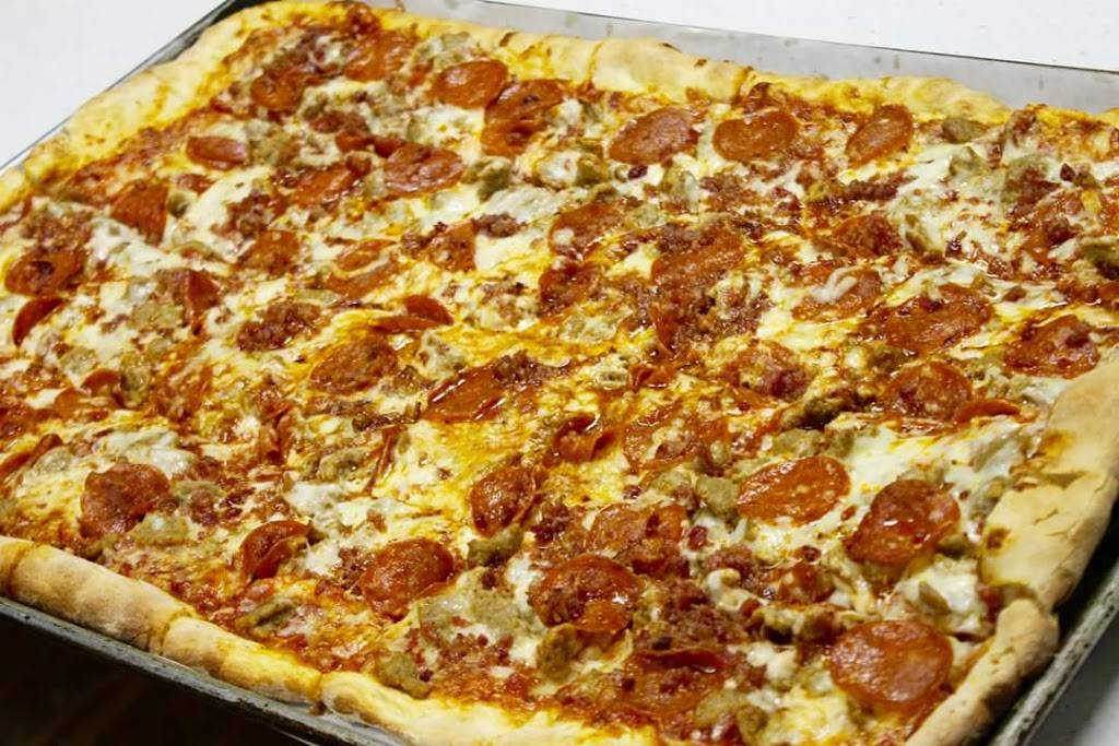 TNT Pizza Sports Bar & Grill | restaurant | 548 South St, Holyoke, MA 01040, USA | 4135361100 OR +1 413-536-1100