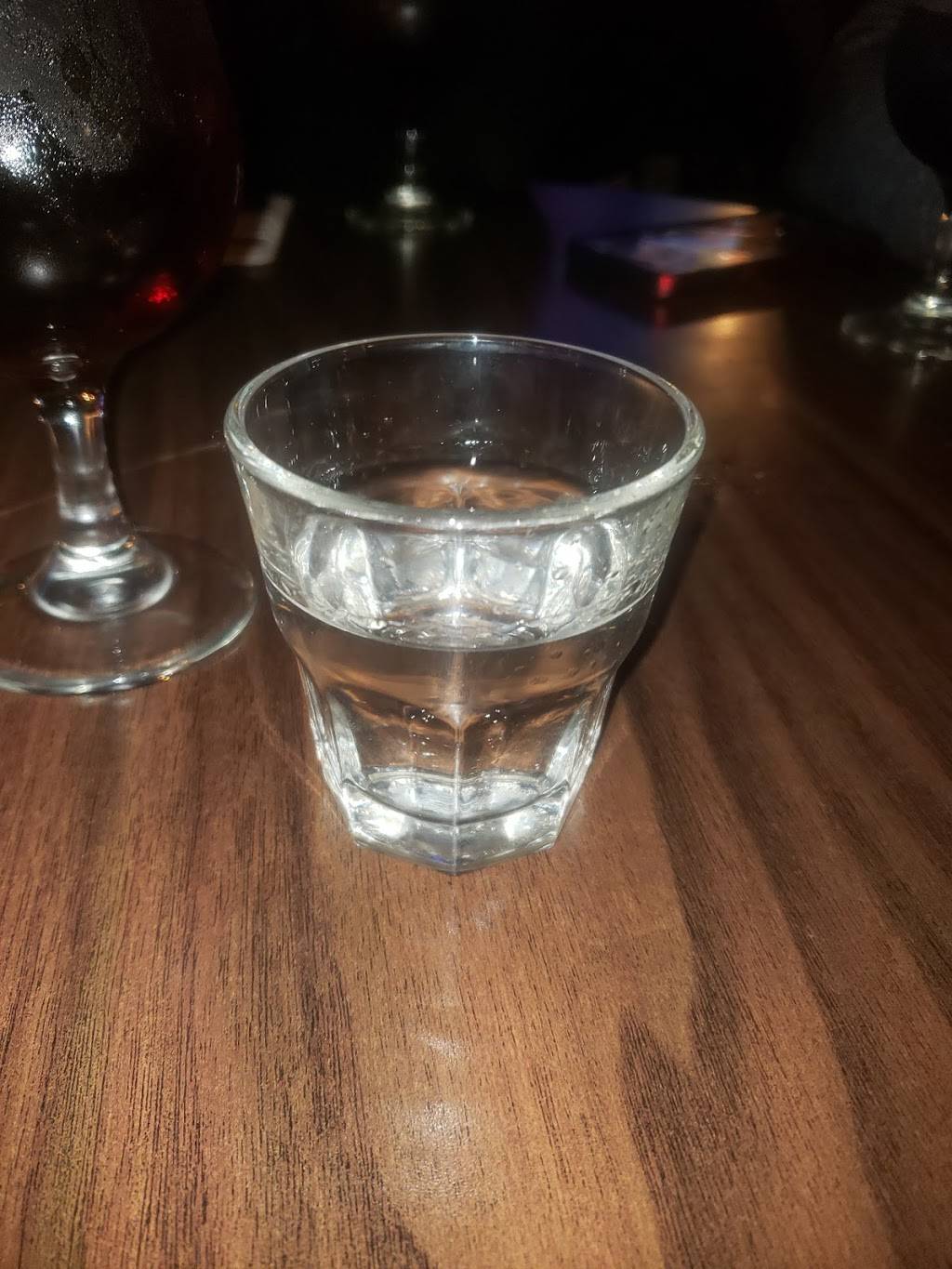 KickbacksCincy | night club | 8087 Vine St, Cincinnati, OH 45216, USA | 5138322365 OR +1 513-832-2365