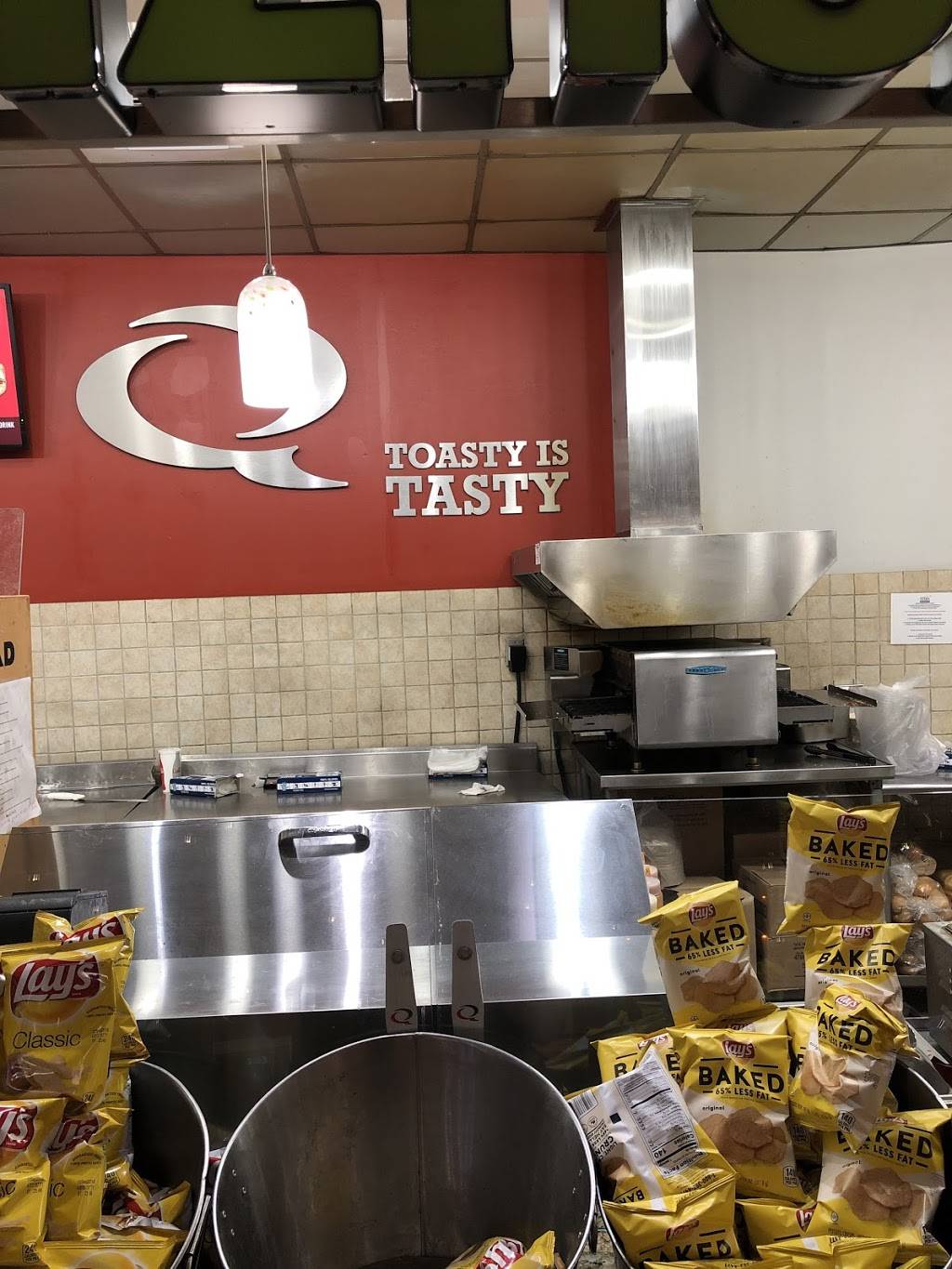 Quiznos | restaurant | 1 Terminal Dr #325, Nashville, TN 37214, USA | 6152754321 OR +1 615-275-4321