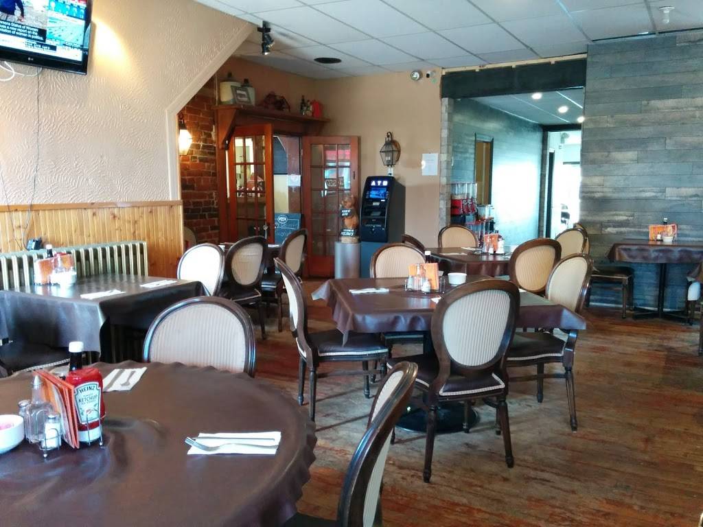 Melinas Family Restaurant | restaurant | 115 Main St W, Port Colborne, ON L3K 3V3, Canada | 9058352755 OR +1 905-835-2755