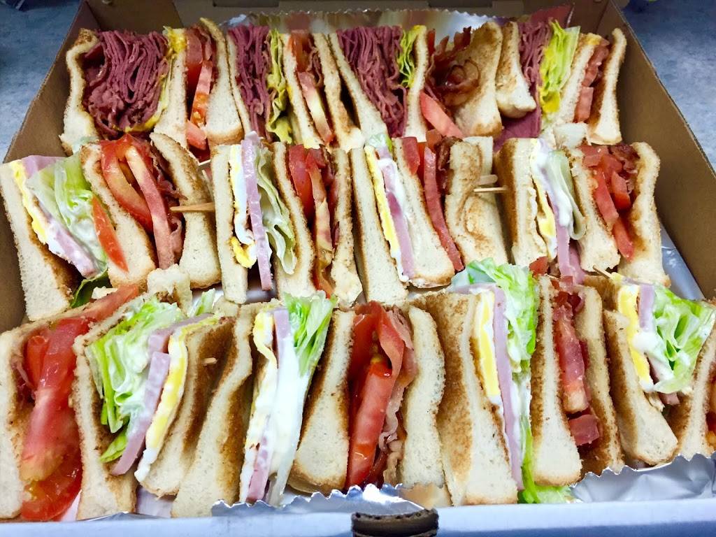 Vanier Grill | restaurant | 159 Montreal Rd, Vanier, ON K1L 6E8, Canada | 6137464843 OR +1 613-746-4843