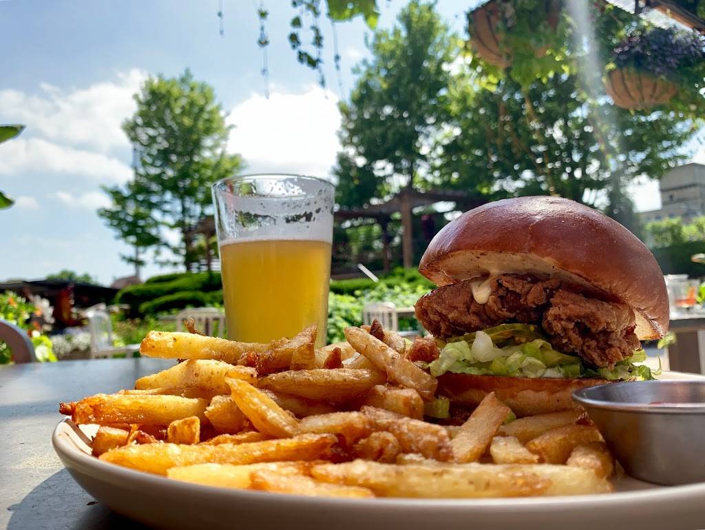 The Yard at The Iron Horse Hotel | restaurant | 500 W Florida St, Milwaukee, WI 53204, USA | 4143744766 OR +1 414-374-4766