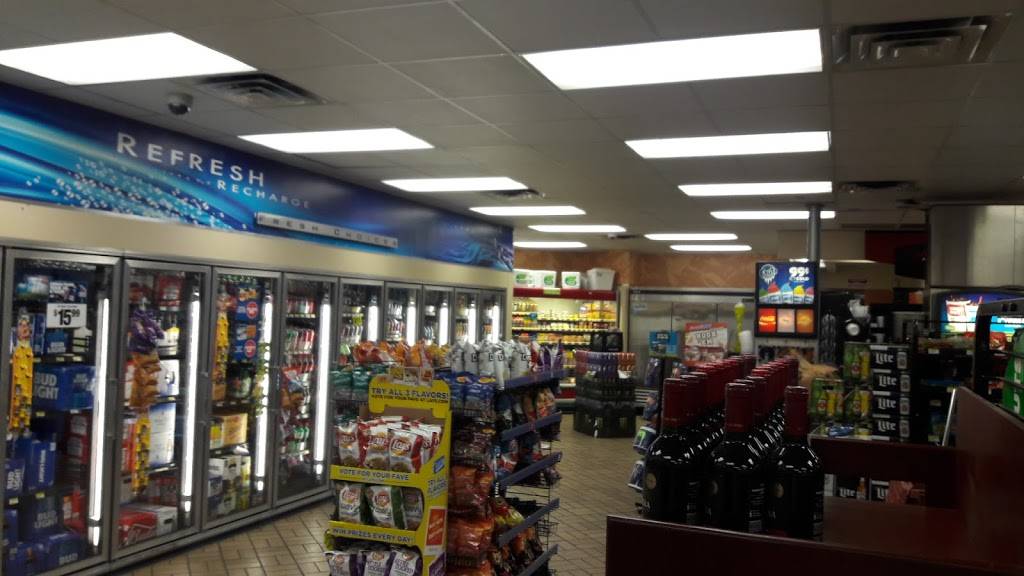 Corner Store | meal takeaway | 10001 Dyer St, El Paso, TX 79924, USA | 9157517423 OR +1 915-751-7423