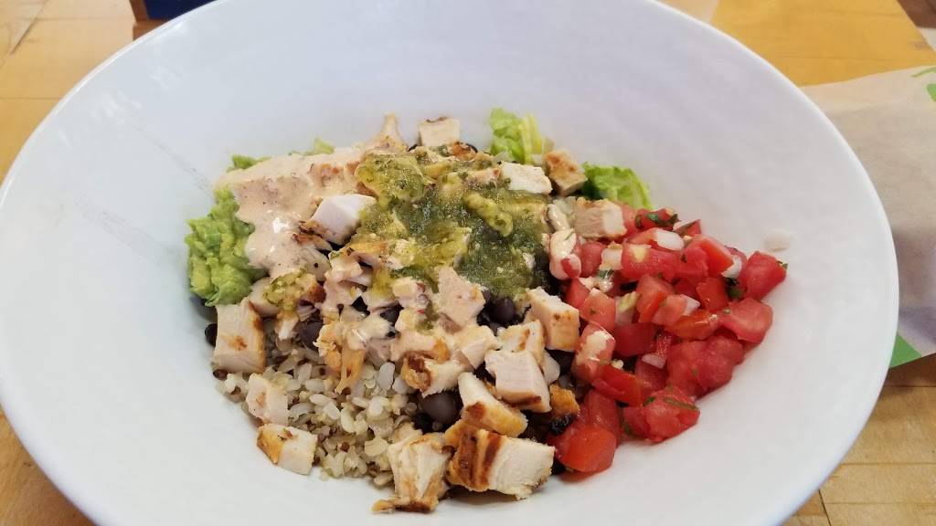 Rubios Coastal Grill | restaurant | 8935 Towne Centre Dr #100, San Diego, CA 92122, USA | 8584531666 OR +1 858-453-1666