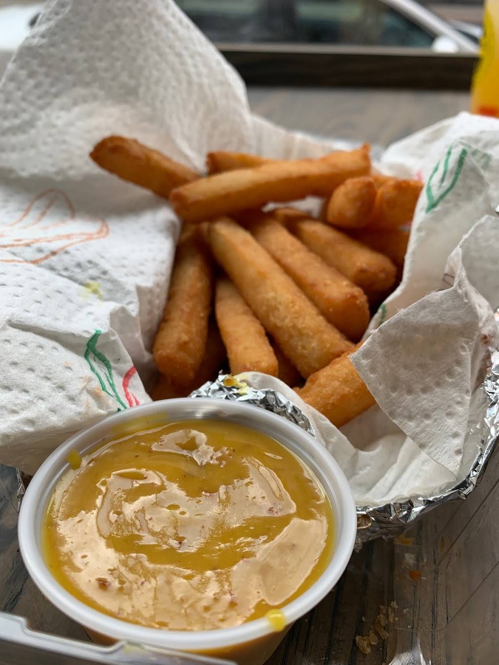 Banh Meee Downtown | restaurant | 126 Ann Uccello St, Hartford, CT 06103, USA | 8603083623 OR +1 860-308-3623