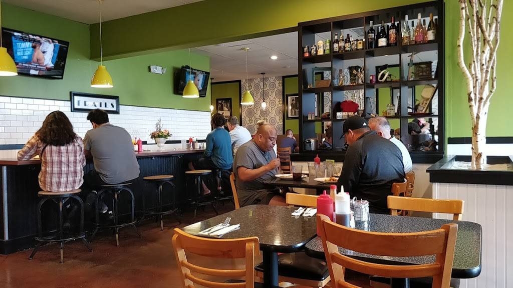 The Trails Eatery | restaurant | 7389 Jackson Dr, San Diego, CA 92119, USA | 6196672233 OR +1 619-667-2233