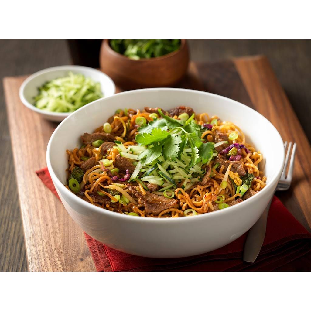 Noodles and Company | restaurant | 2000 N Clybourn Ave, Chicago, IL 60614, USA | 7738680990 OR +1 773-868-0990