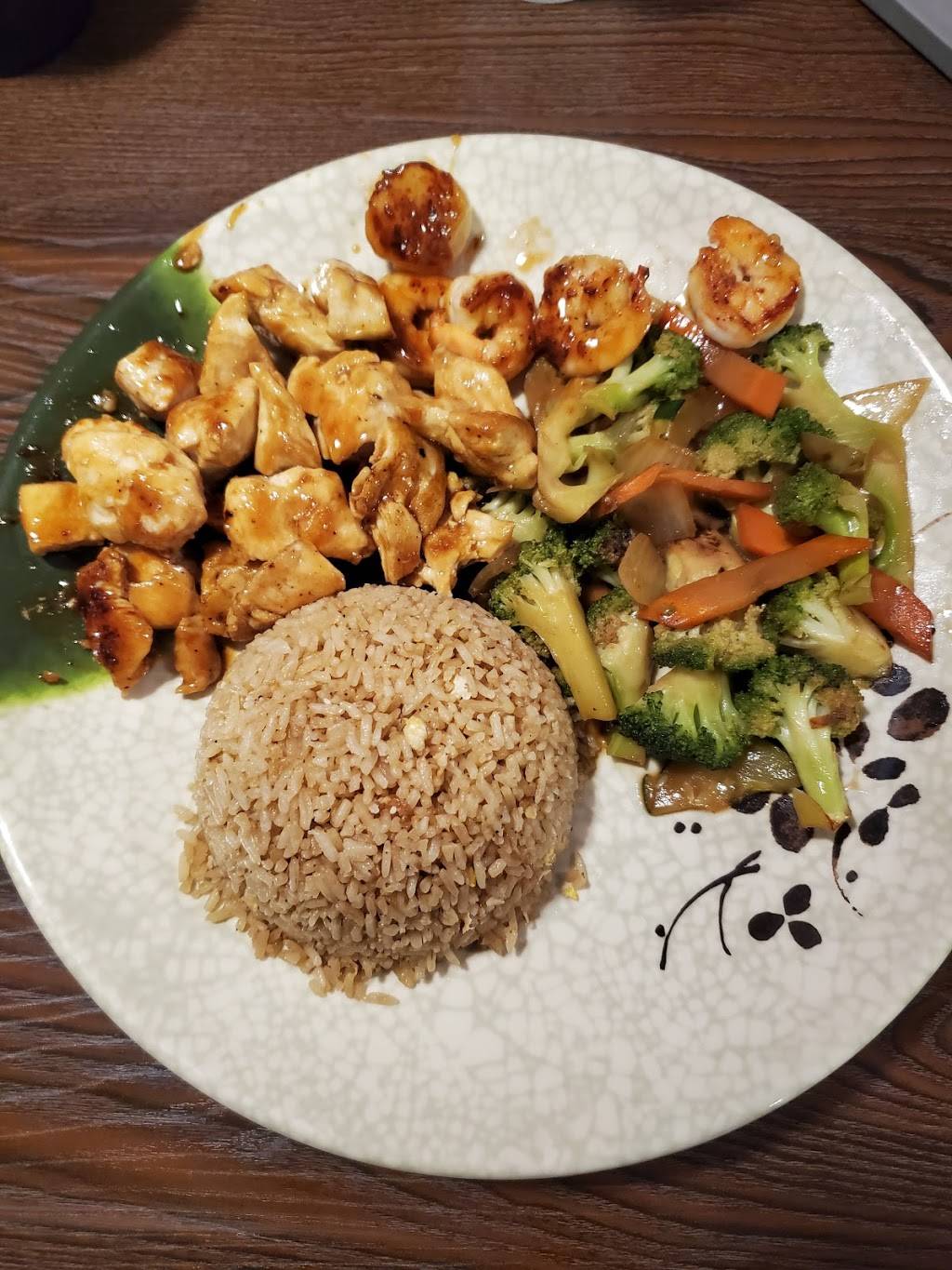 Sumo steakhouse &sushi | restaurant | 2350 E State St, Salem, OH 44460, USA | 2345757188 OR +1 234-575-7188