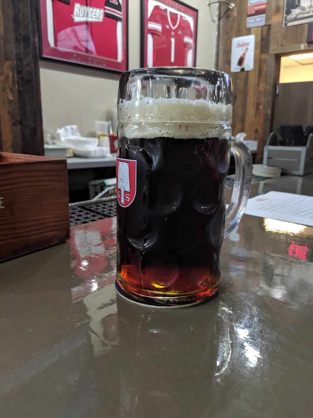 Redds Biergarten | restaurant | 5 Easton Ave, New Brunswick, NJ 08901, USA | 7322466800 OR +1 732-246-6800