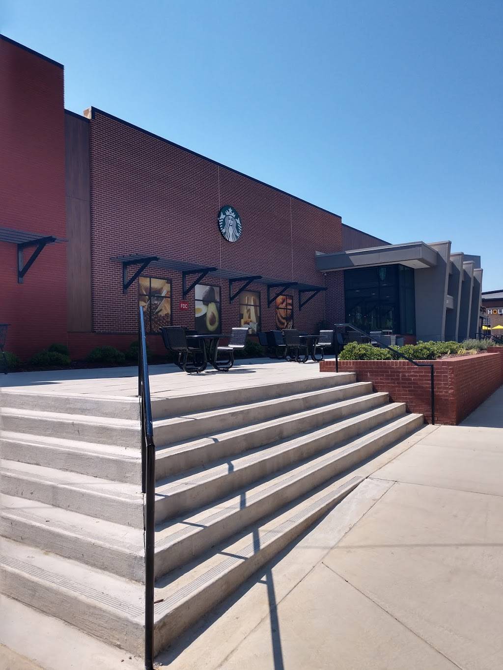 Starbucks | cafe | 2717 South Blvd, Charlotte, NC 28209, USA | 7045271018 OR +1 704-527-1018