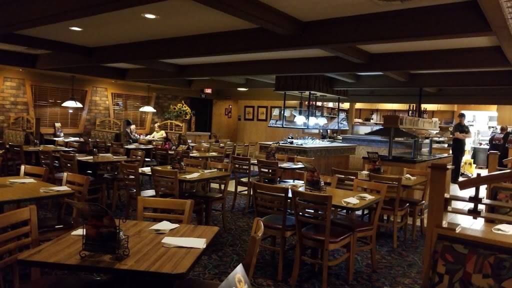 Pizza Hut | restaurant | 550 8th Ave, Monroe, WI 53566, USA | 6083253001 OR +1 608-325-3001